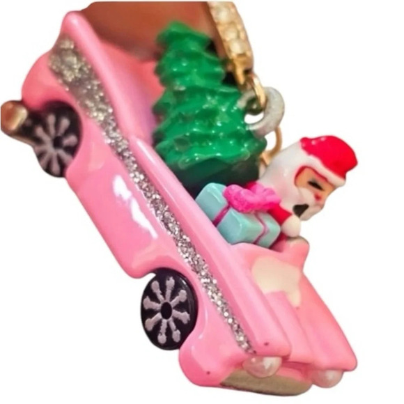 BETSEY JOHNSON Christmas Holiday Mismatch Santa Driving Car & Tree Earrings NWT - Picture 3 of 6